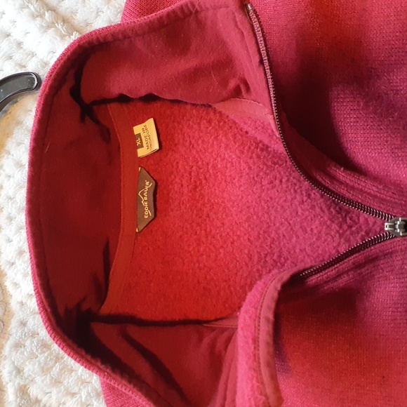 Eddie Bauer Burgundy Fleece full zipper sweater - Picture 4 of 4
